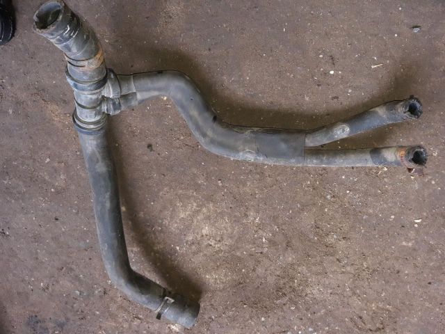 bontott RENAULT MASTER Hűtővíz Elosztó Cső