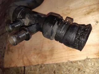 bontott RENAULT MASTER Hűtővíz Elosztó Cső