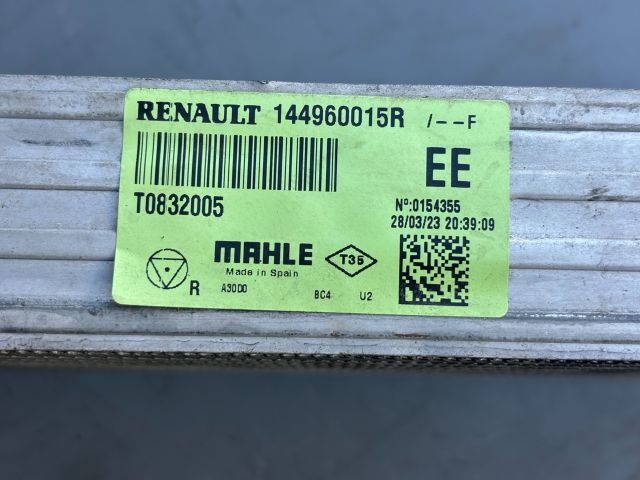 bontott RENAULT MASTER Intercooler