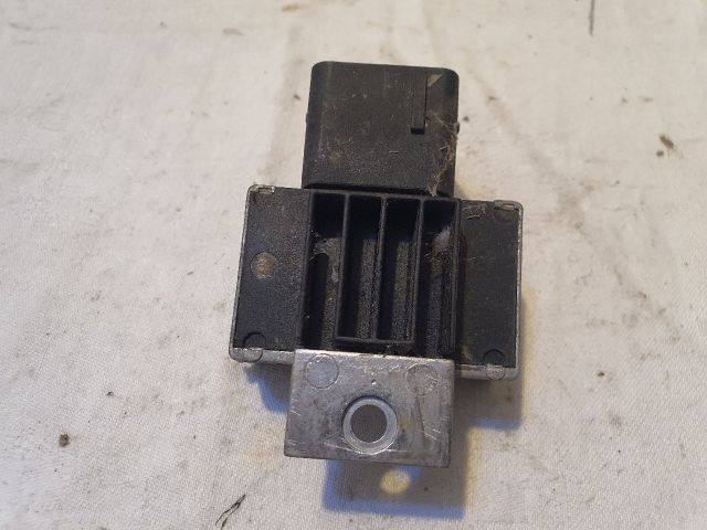 bontott RENAULT MASTER Izzító Relé