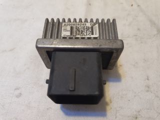 bontott RENAULT MASTER Izzító Relé