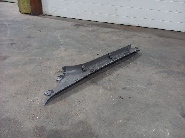 bontott RENAULT MASTER Jobb A Oszlop Burkolat