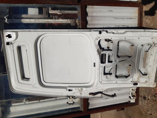 bontott RENAULT MASTER Jobb Csomagtérajtó (Üres lemez)