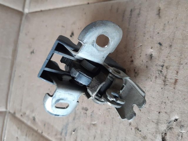 bontott RENAULT MASTER Jobb Csomagtérajtó Zárszerkezet