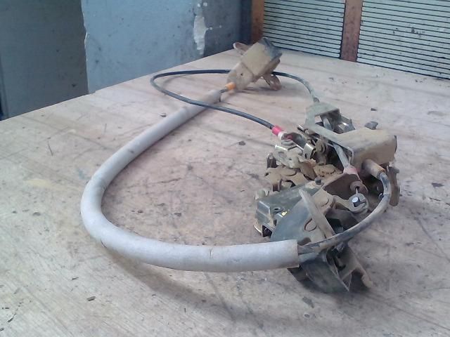 bontott RENAULT MASTER Jobb Csomagtérajtó Zárszerkezet