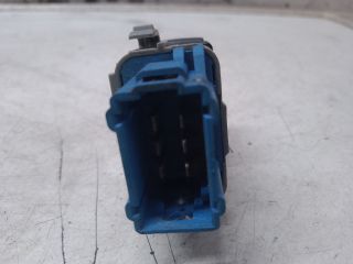 bontott RENAULT MASTER Jobb első Ablakemelő Kapcsoló