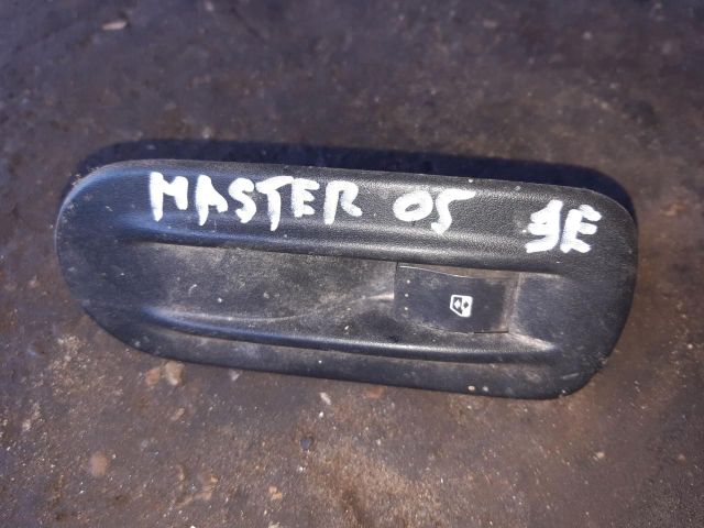 bontott RENAULT MASTER Jobb első Ablakemelő Kapcsoló