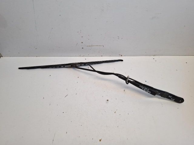 bontott RENAULT MASTER Jobb első Ablaktörlő Kar