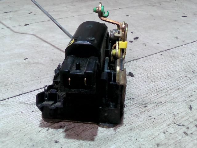 bontott RENAULT MASTER Jobb első Ajtózár