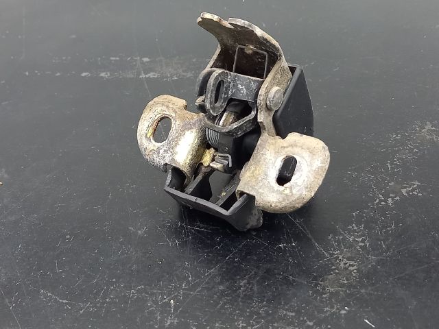 bontott RENAULT MASTER Jobb első Ajtózár