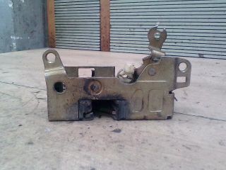 bontott RENAULT MASTER Jobb első Ajtózár