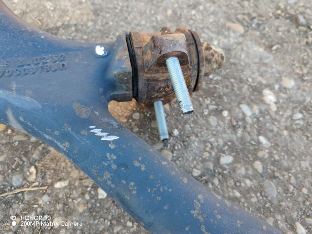 bontott RENAULT MASTER Jobb első Felső Első Lengőkar