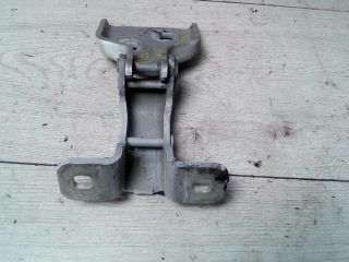 bontott RENAULT MASTER Jobb első Felső Zsanér