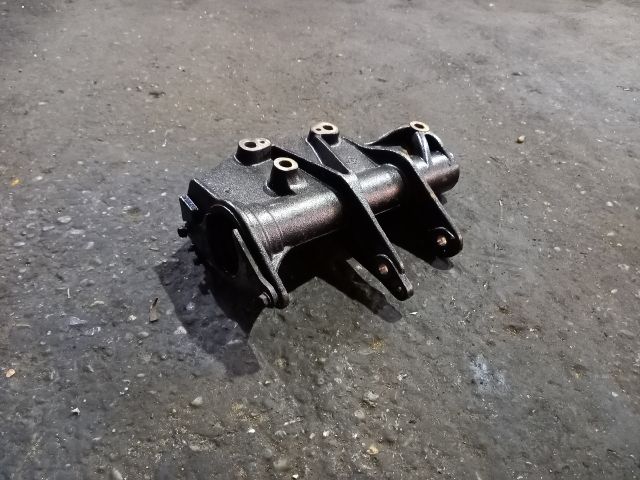 bontott RENAULT MASTER Jobb első Féltengely Tartó