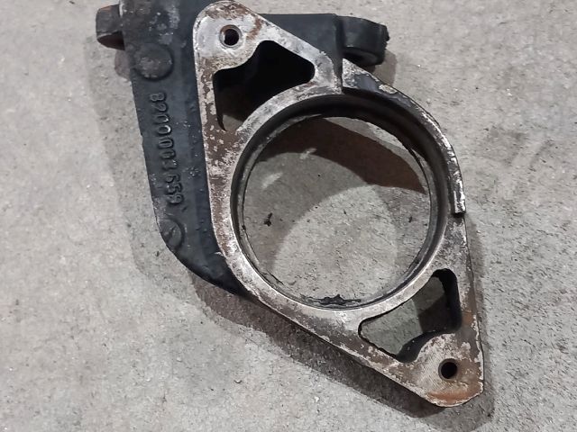 bontott RENAULT MASTER Jobb első Féltengely Tartó