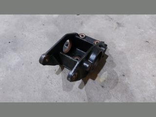 bontott RENAULT MASTER Jobb első Féltengely Tartó