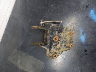 bontott RENAULT MASTER Jobb első Féltengely Tartó