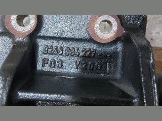 bontott RENAULT MASTER Jobb első Féltengely Tartó