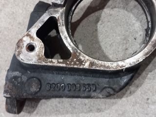 bontott RENAULT MASTER Jobb első Féltengely Tartó