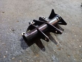 bontott RENAULT MASTER Jobb első Féltengely Tartó