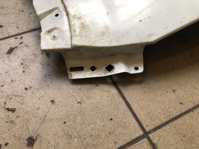 bontott RENAULT MASTER Jobb első Sárvédő