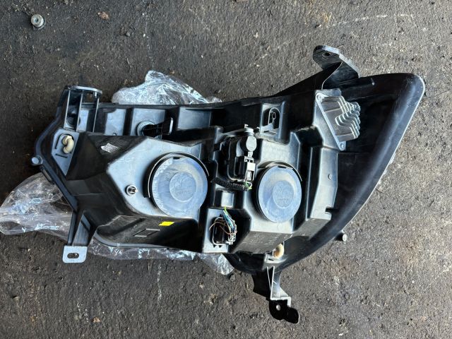 bontott RENAULT MASTER Jobb Fényszóró