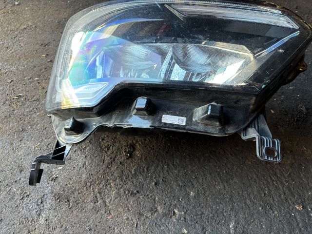 bontott RENAULT MASTER Jobb Fényszóró