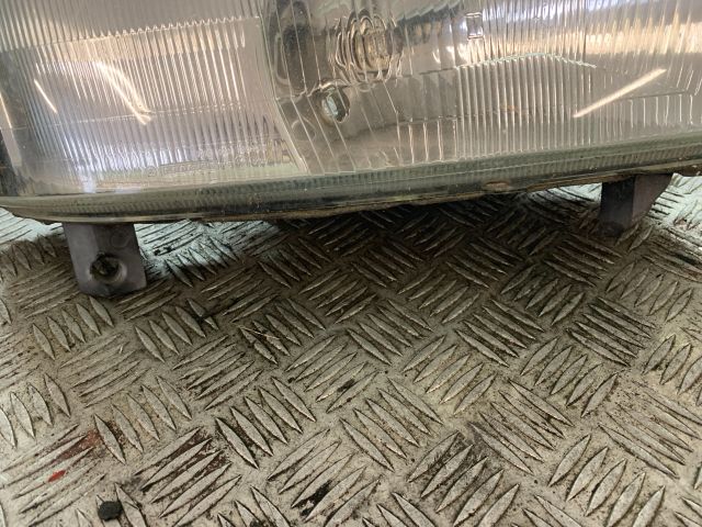 bontott RENAULT MASTER Jobb Fényszóró