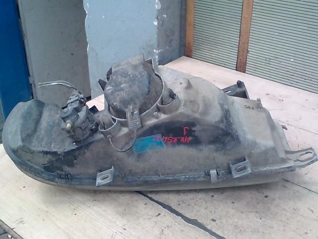 bontott RENAULT MASTER Jobb Fényszóró