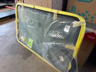 bontott RENAULT MASTER Jobb hátsó Ablak