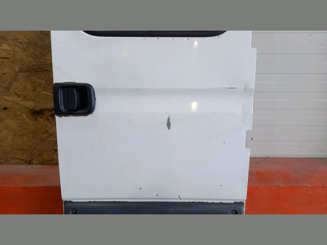 bontott RENAULT MASTER Jobb hátsó Ajtó (Üres lemez)