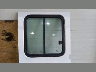 bontott RENAULT MASTER Jobb hátsó Ajtó (Üres lemez)