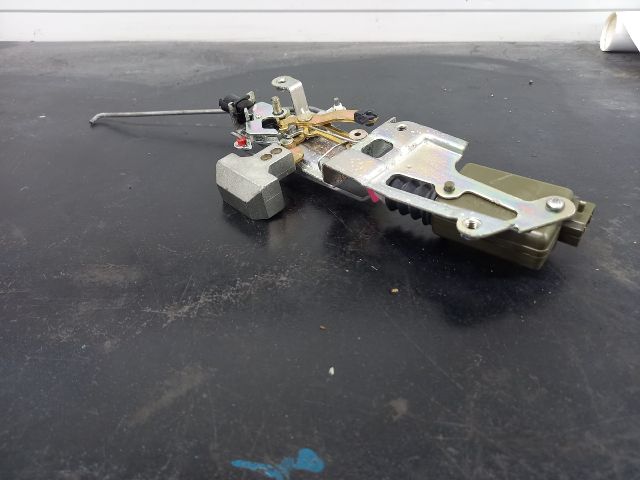 bontott RENAULT MASTER Jobb hátsó Ajtózár