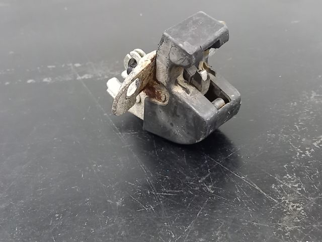 bontott RENAULT MASTER Jobb hátsó Ajtózár