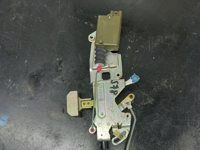 bontott RENAULT MASTER Jobb hátsó Ajtózár