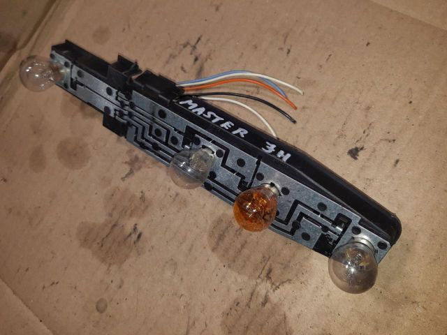 bontott RENAULT MASTER Jobb Hátsó Lámpa Foglalat