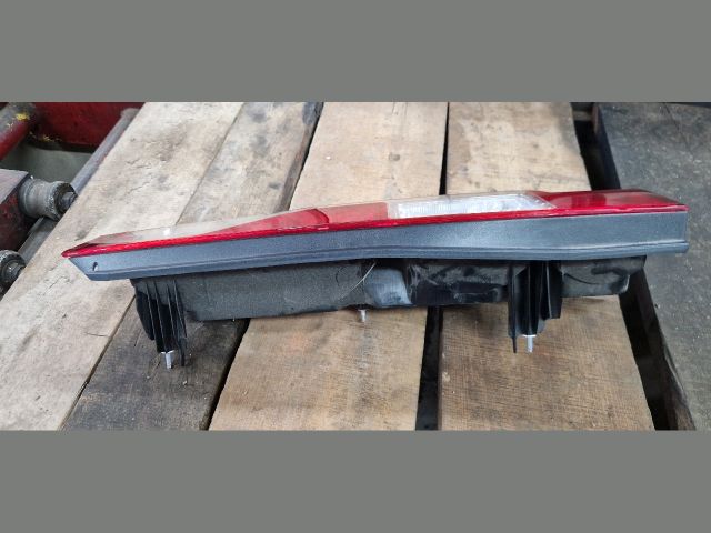 bontott RENAULT MASTER Jobb Hátsó Lámpa