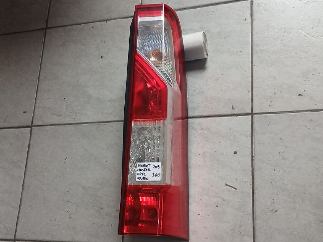 bontott RENAULT MASTER Jobb Hátsó Lámpa