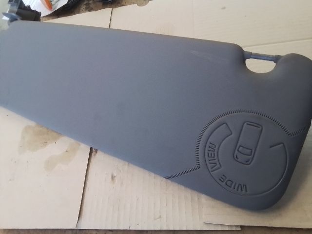 bontott RENAULT MASTER Jobb Napellenző