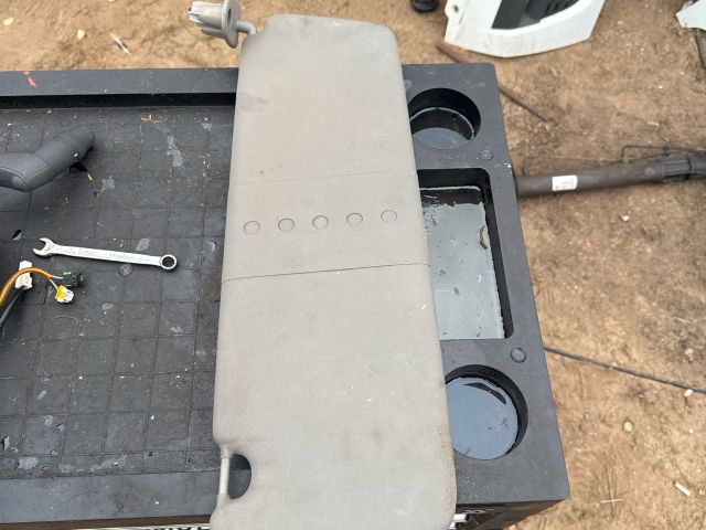 bontott RENAULT MASTER Jobb Napellenző