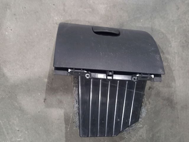 bontott RENAULT MASTER Kesztyűtartó Ajtó