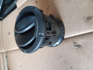 bontott RENAULT MASTER Középső Szellőző
