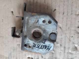 bontott RENAULT MASTER Motorháztető Zárszerkezet