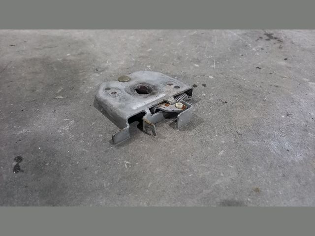 bontott RENAULT MASTER Motorháztető Zárszerkezet