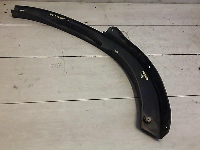 bontott RENAULT MASTER Műanyag Sárvédő Ív Díszléc