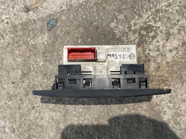 bontott RENAULT MASTER Multifunkciós Kijelző