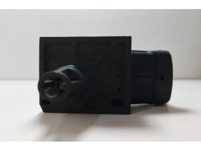 bontott RENAULT MASTER Nyomástartó Szelep