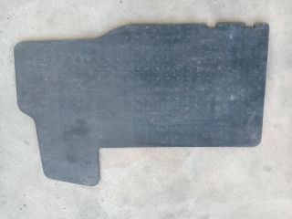 bontott RENAULT MASTER Padlószőnyeg