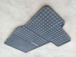 bontott RENAULT MASTER Padlószőnyeg