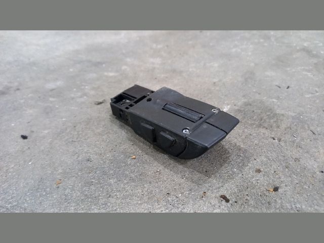 bontott RENAULT MASTER Rádió / CD Kapcsoló